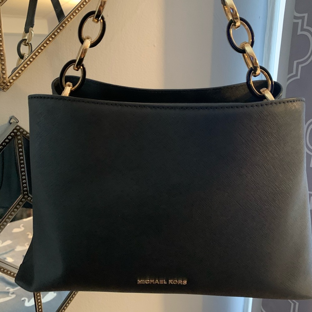 MICHALE KORS handbag
